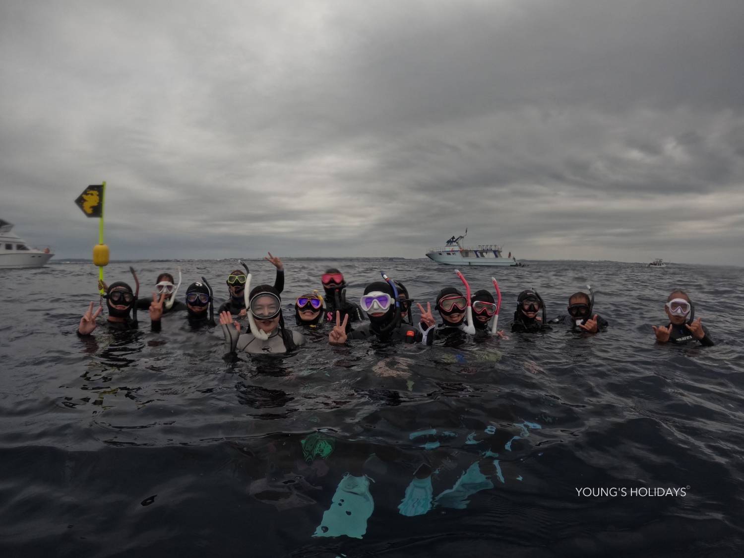 【Okinawa】2027 Whale Swimming Tour (Instructor Berry)
