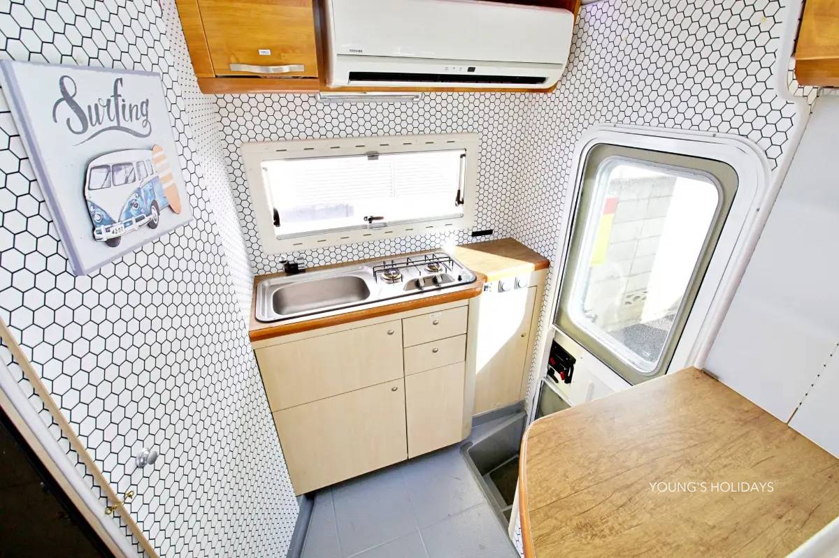 【Hokkaido】Japan 6ppl RV Caravan 24 hours Rental Experience(JSM-Northland)