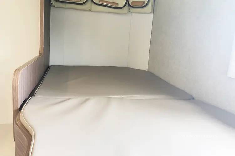 【Tokyo】Japan Kanto Rental Caravan RV Road Trip Experience (C-ROBINSON771)