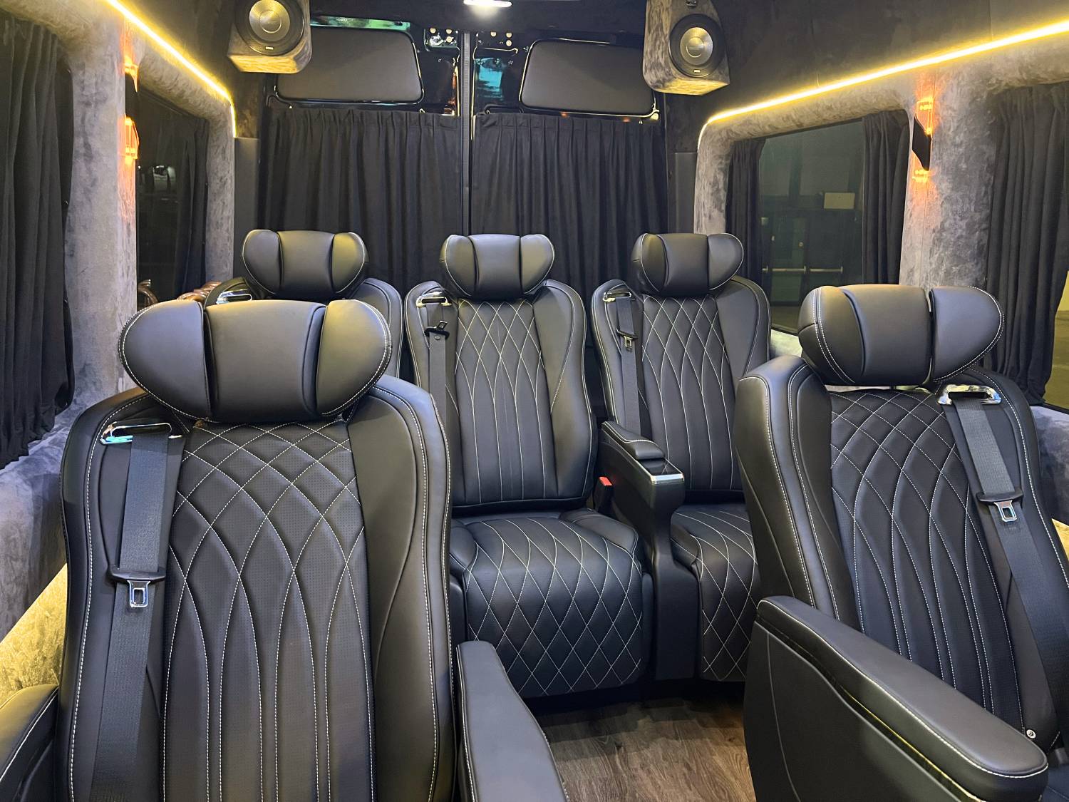 【Taoyuan Airport】Taoyuan International Airport Pickup and Drop-off 10-seater van Service to Keelung/Taipei/New Taipei City/Taoyuan/Hsinchu/Yilan/Miaoli/Taichung/Changhua/Nantou/Yunlin/Chiayi/Tainan/Kaohsiung/Pingtung/Taitung/Hualien  下午5:39