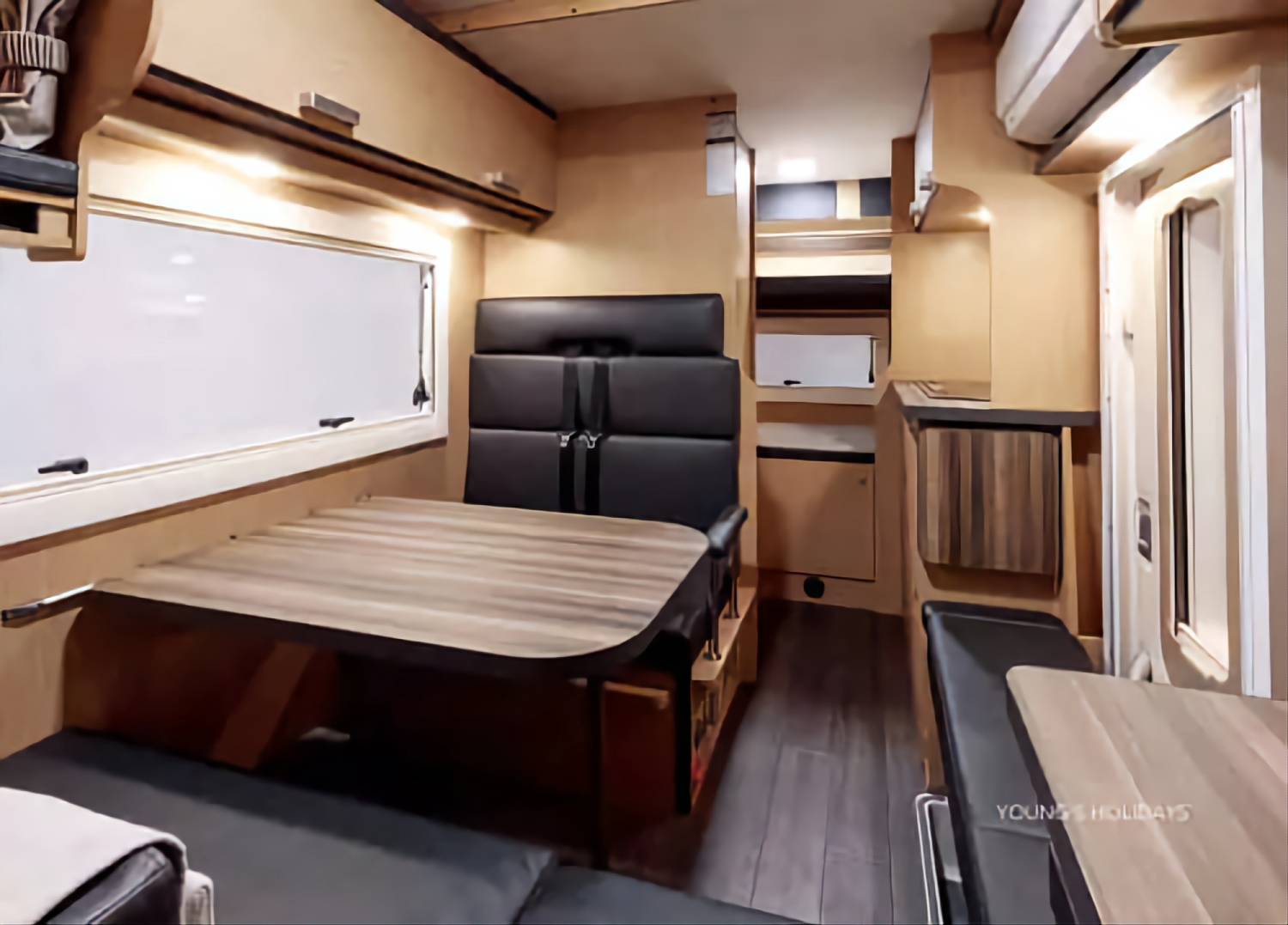 【Tokyo Narita】5-Person Japanese Campervan 24-Hour Rental Experience (V-Corde Bunks S)