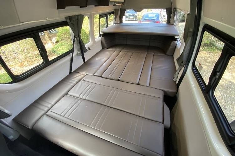 【Tokyo】Japan Kanto Caravan Rental Experience (C-Robinson V95)
