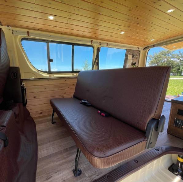 【Okinawa】Japan Rental 6 People Compact Caravan 24hrs RV Road Trip Experience (AW-Yellow Hi-Ace)
