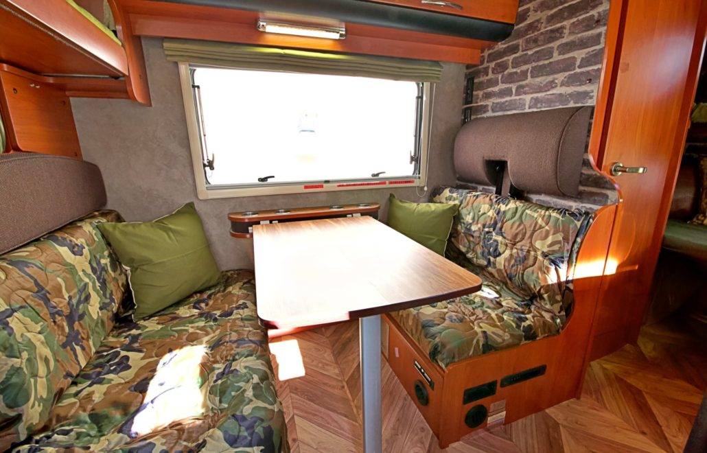 【Hokkaido】Japan 6ppl RV Caravan 24 hours Rental Experience(JTHP)