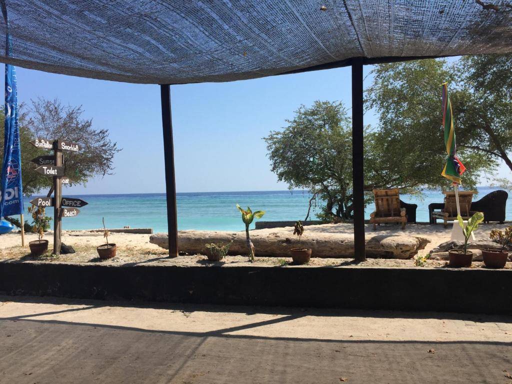 【Gili Trawangan】Lutwala Dive Resort Indonesia diving package