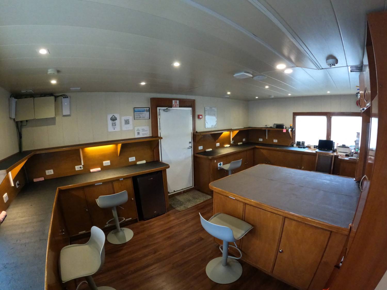 【Tubbataha】Atlantis Dive Resort & Liveaboard - Atlantis Infiniti