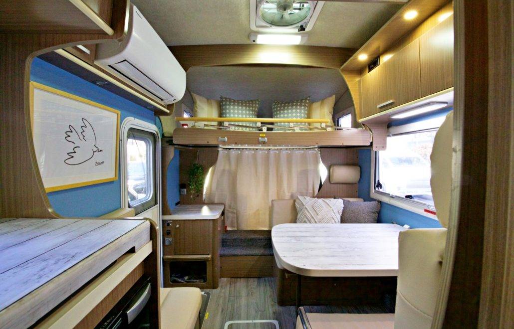 【Tokyo】Japan 6ppl RV Caravan 24 hours Rental Experience (JTM-Safety)