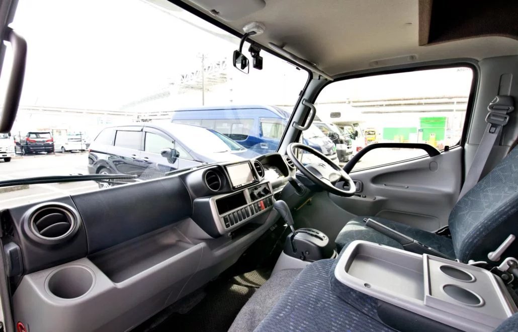 【Tokyo】Japan 6ppl RV Caravan 24 hours Rental Experience(Oriental)
