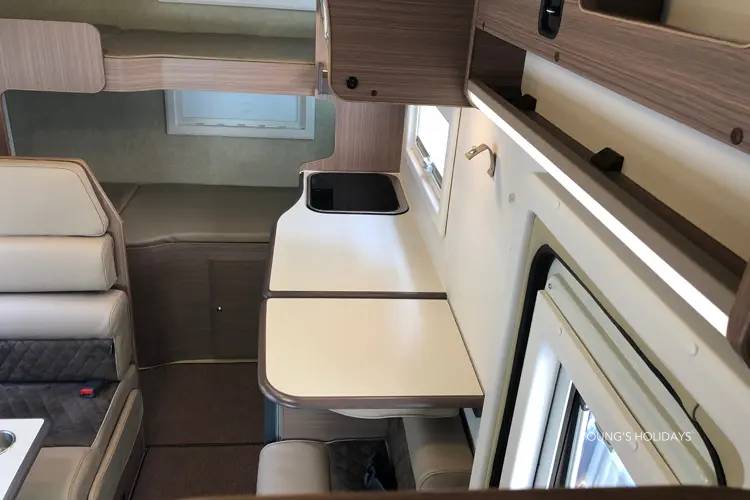 【東京】日本關東露營車自駕遊租用體驗(C-ROBINSON771)