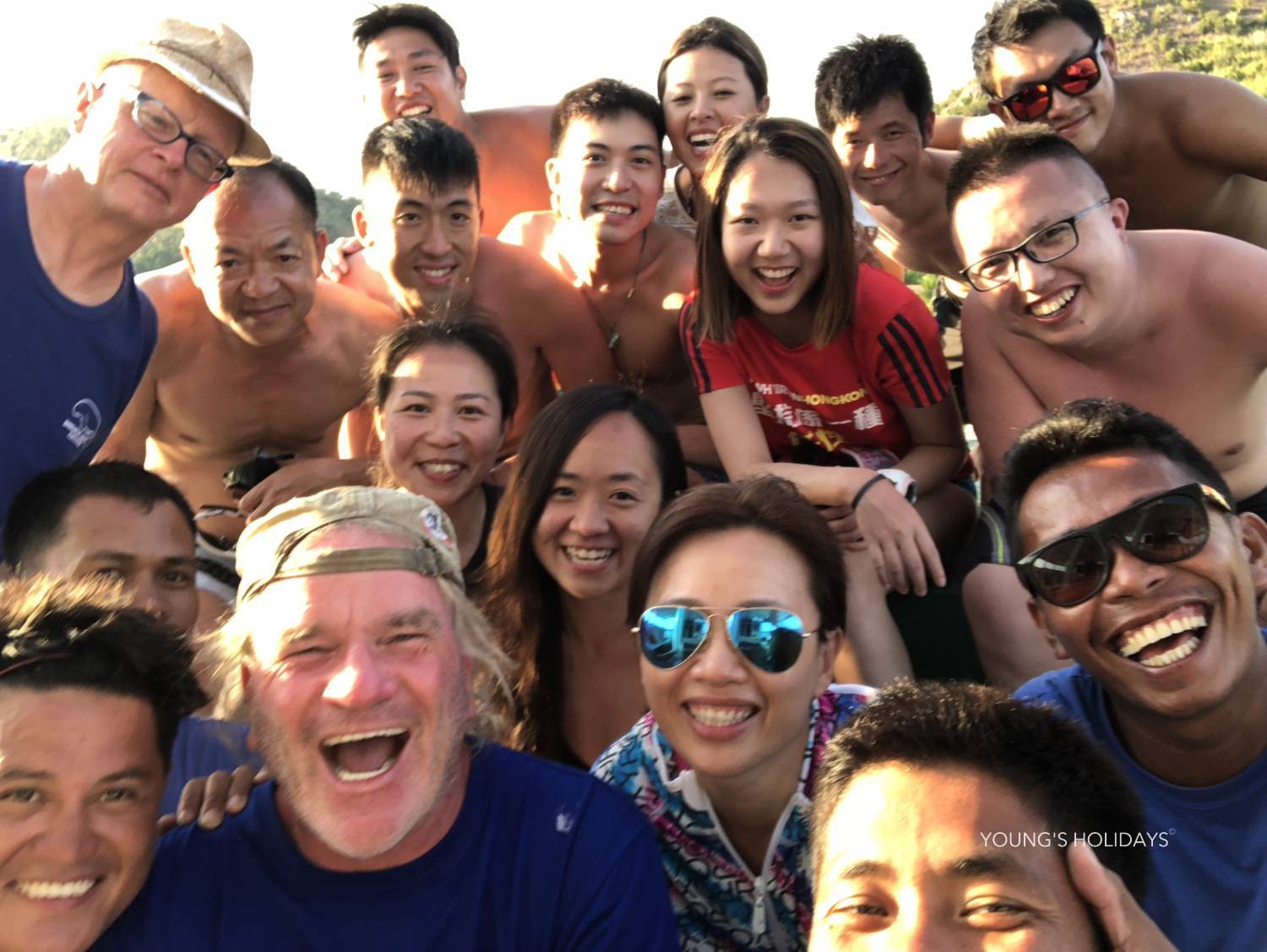 【Coron】2026年4月30日-5月6日 7日6夜 菲律賓科隆島潛水團 *隨團教練Berry