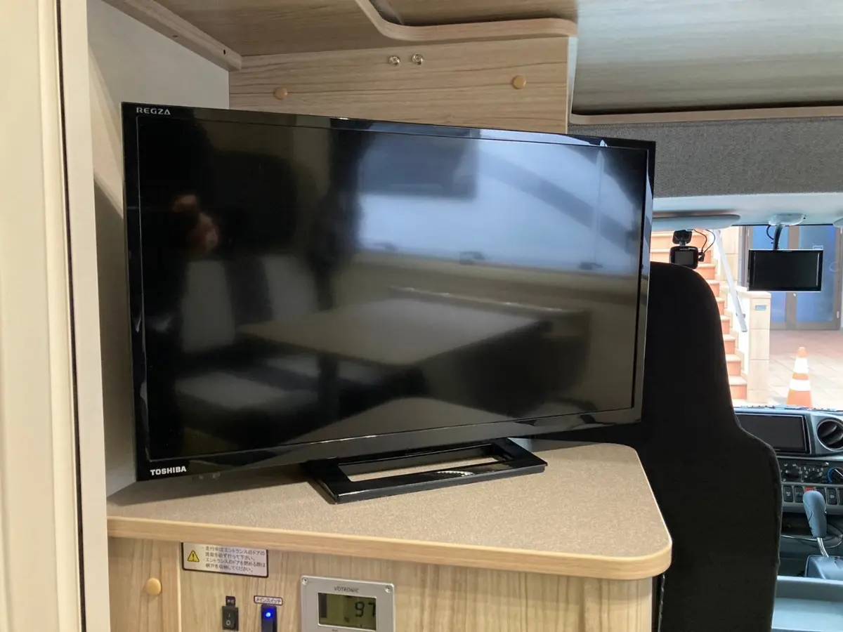 【北海道】六人日本露營車24小時租用體驗(JSM-Square)