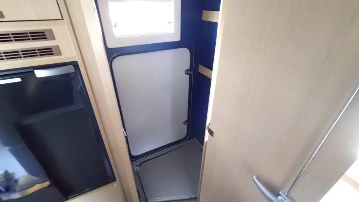 【北海道】六人日本露營車24小時租用體驗(JSM-Hope)