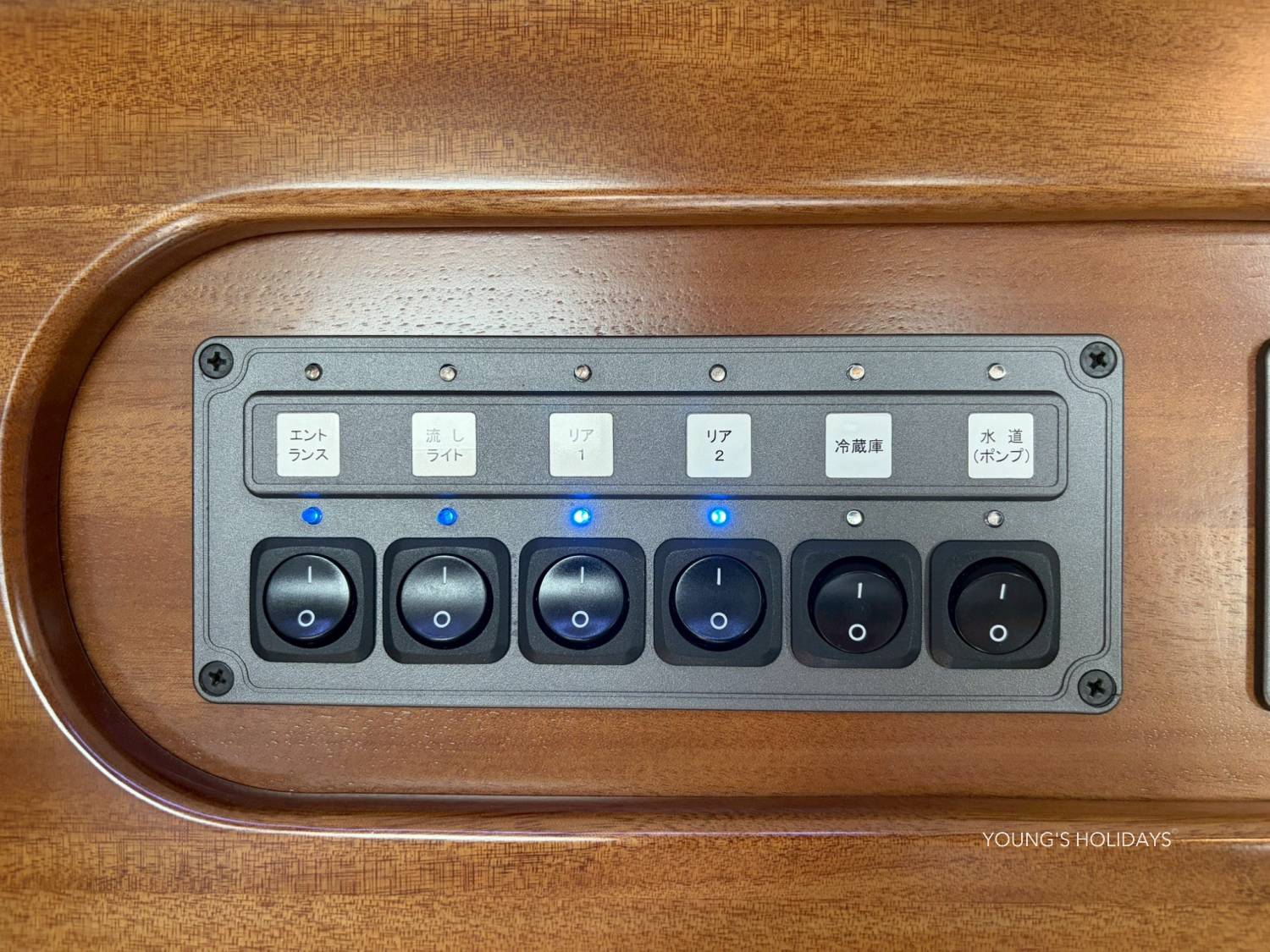 【關西機場】六人日本露營車24小時租用體驗(JOS-サムライ号)