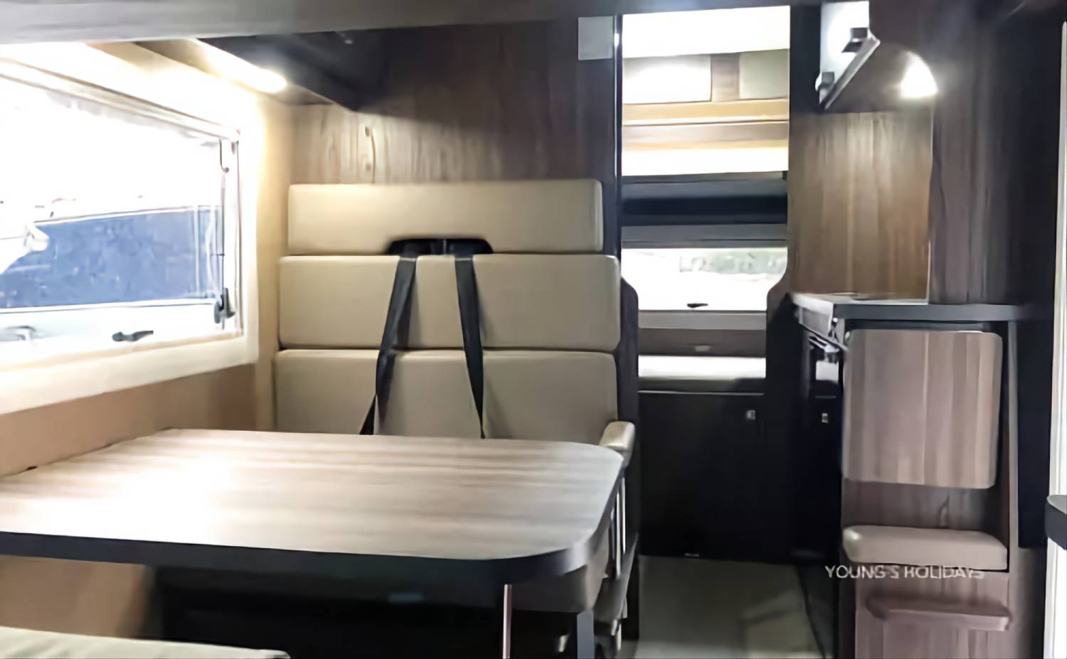 【成田機場】日本東京露營車24小時租用體驗(VT-Corde Bunks S)