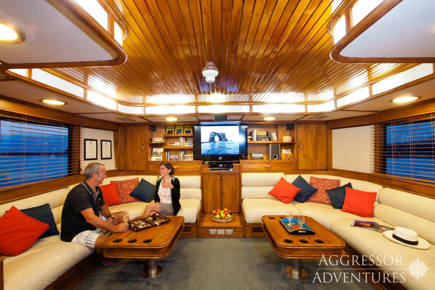 【Ecuador】Aggressor Liveaboard-Galapagos Aggressor III 豪華厄瓜多爾船潛套票