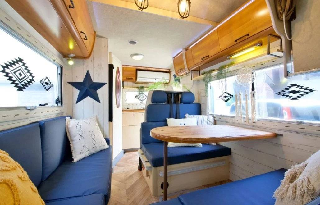 【東京】六人日本露營車24小時租用體驗(JTM-OCeans)