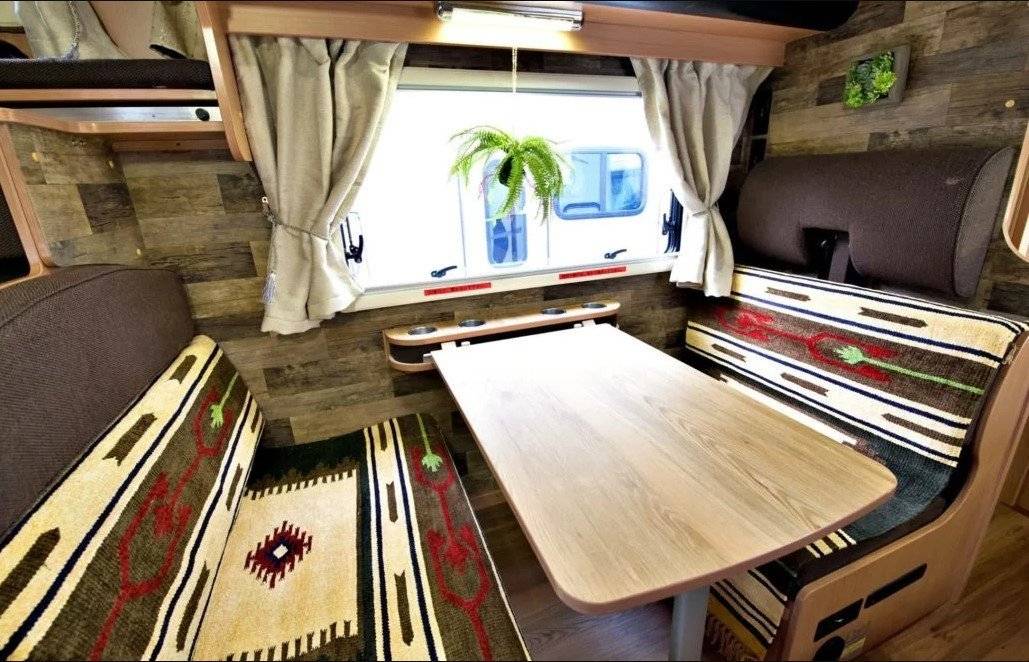 【東京】六人日本露營車24小時租用體驗(JTM-Roghouse)