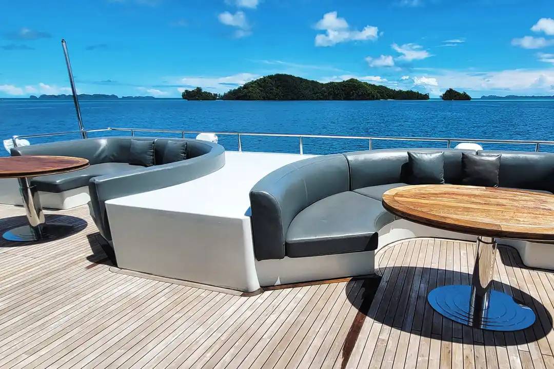 【Palau】M/Y Black Pearl 豪華帛琉船潛套票