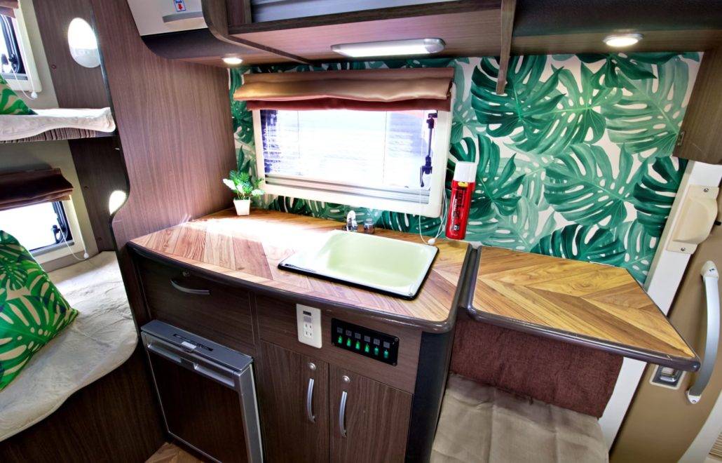 【東京】六人日本露營車24小時租用體驗(JTS-Leaf)