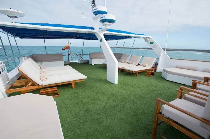 【Ecuador】Liveaboard- Letty Yacht Diving Package