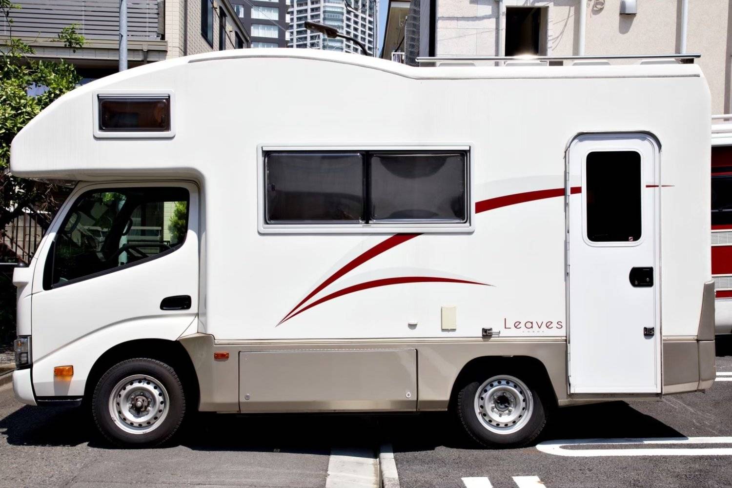 【Tokyo】Japan 6ppl RV Caravan 24 hours Rental Experience(JTMR)