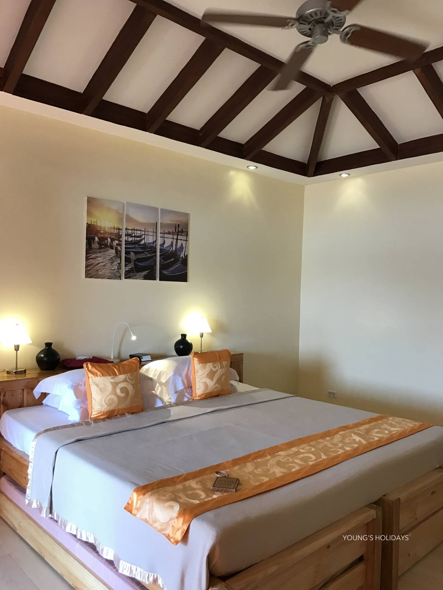 【Coron】2026年4月30日-5月6日 7日6夜 菲律賓科隆島潛水團 *隨團教練Berry