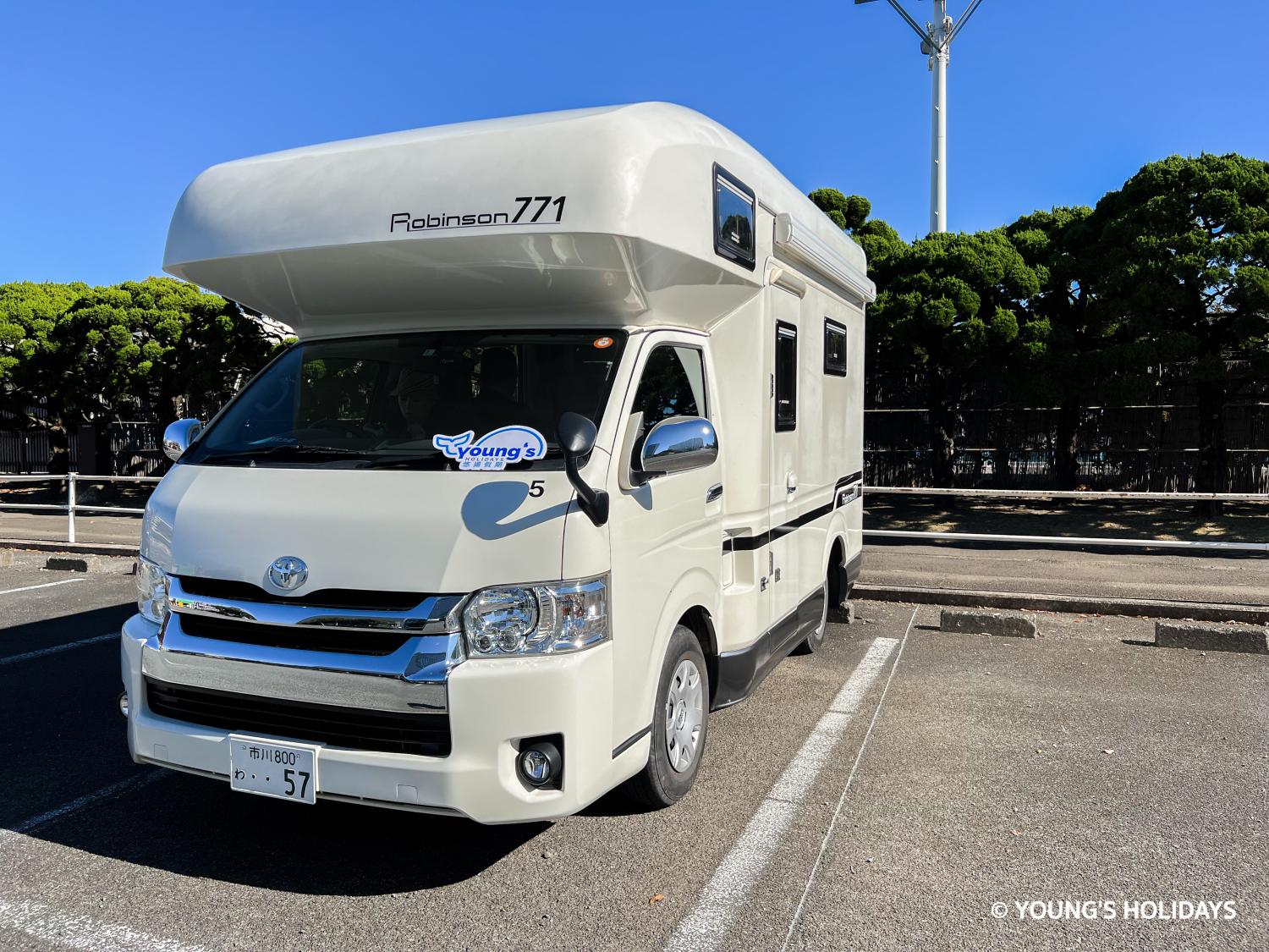【沖繩】五人日本露營車租借48小時自駕遊自由行套票(C-ROBINSON771)