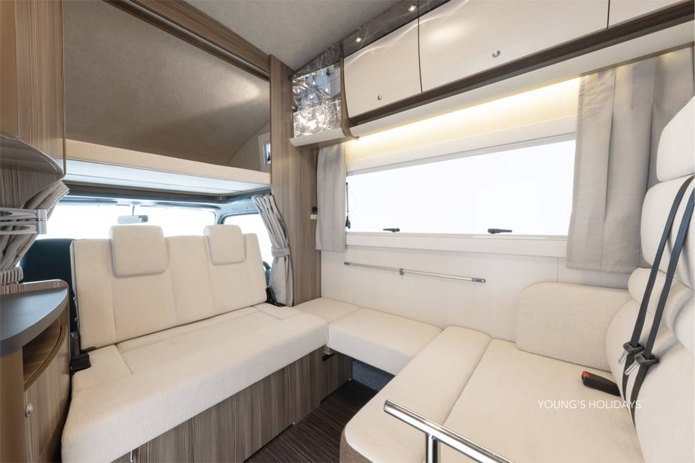 【Narita Airport】Japan Tokyo 4ppl RV Caravan 24 hours Rental Experience(VT-ZIL NOBLE)