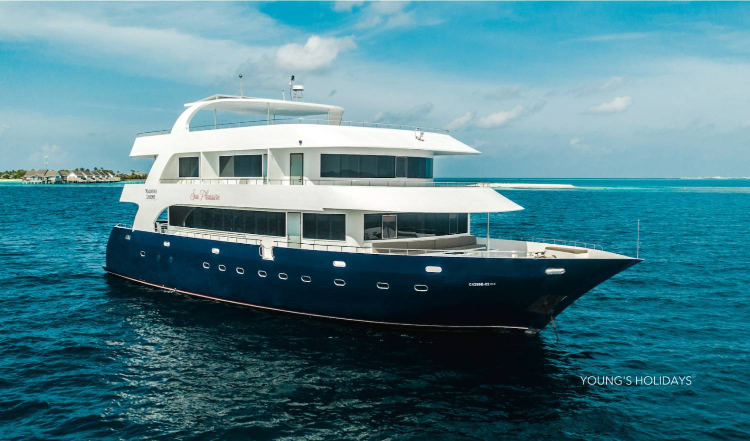 【Maldives】8 Days 7 Nights(February 13-20, 2027) Maldives - Liveaboard Tour ( travel with instructor Berry )