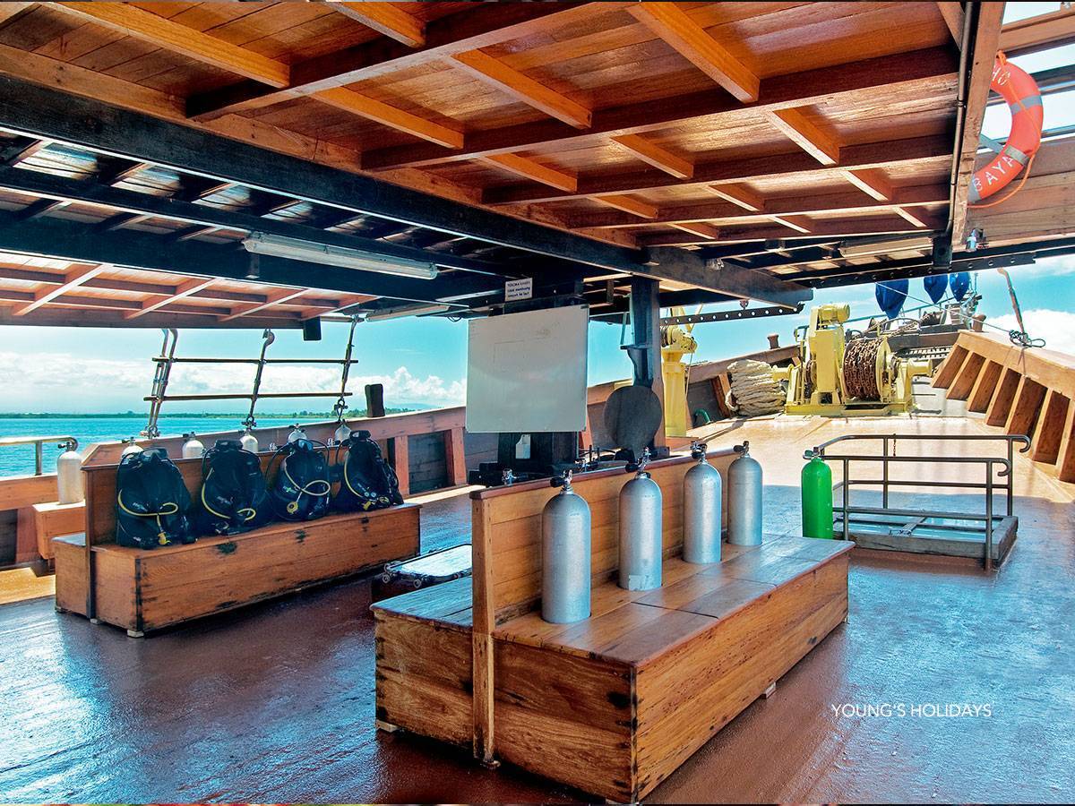 【Indonesia】2026年8月31至6日 7日6夜 印尼科莫多 M/V CHENG HO船潛水團*隨團教練David sir