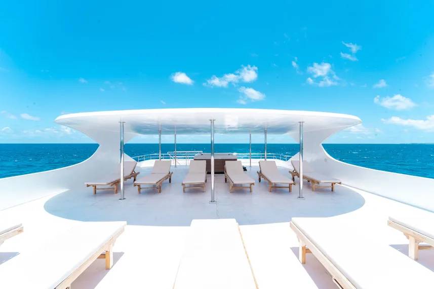 【Maldives】Maldives Liveaboard - Maldives Legend Odyssey 豪華船宿潛水套票 5日/ 8日