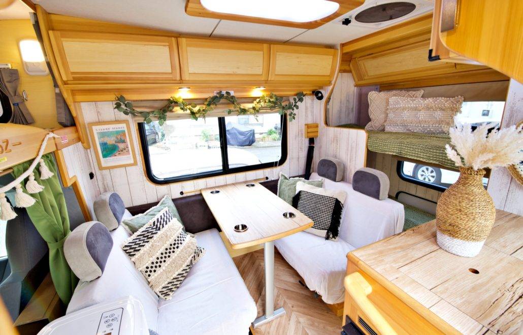 【Tokyo】Japan 6ppl RV Caravan 24 hours Rental Experience(JTS-Cosmo)