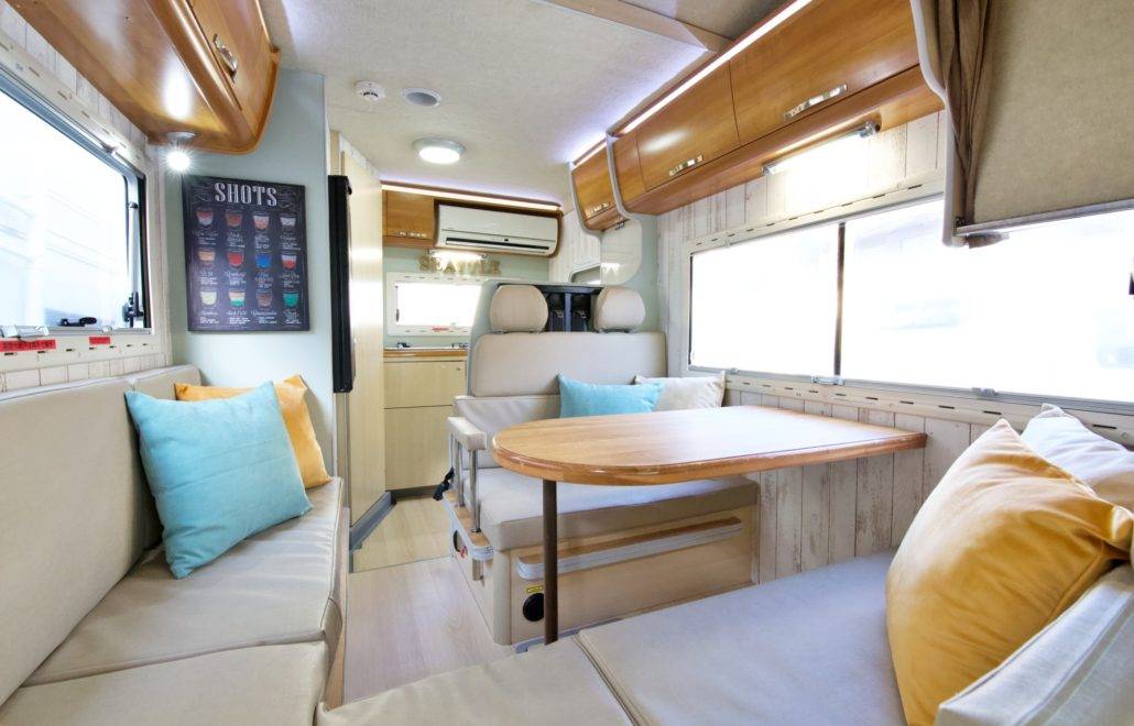 【Tokyo】Japan 6ppl RV Caravan 24 hours Rental Experience (JTMS3)