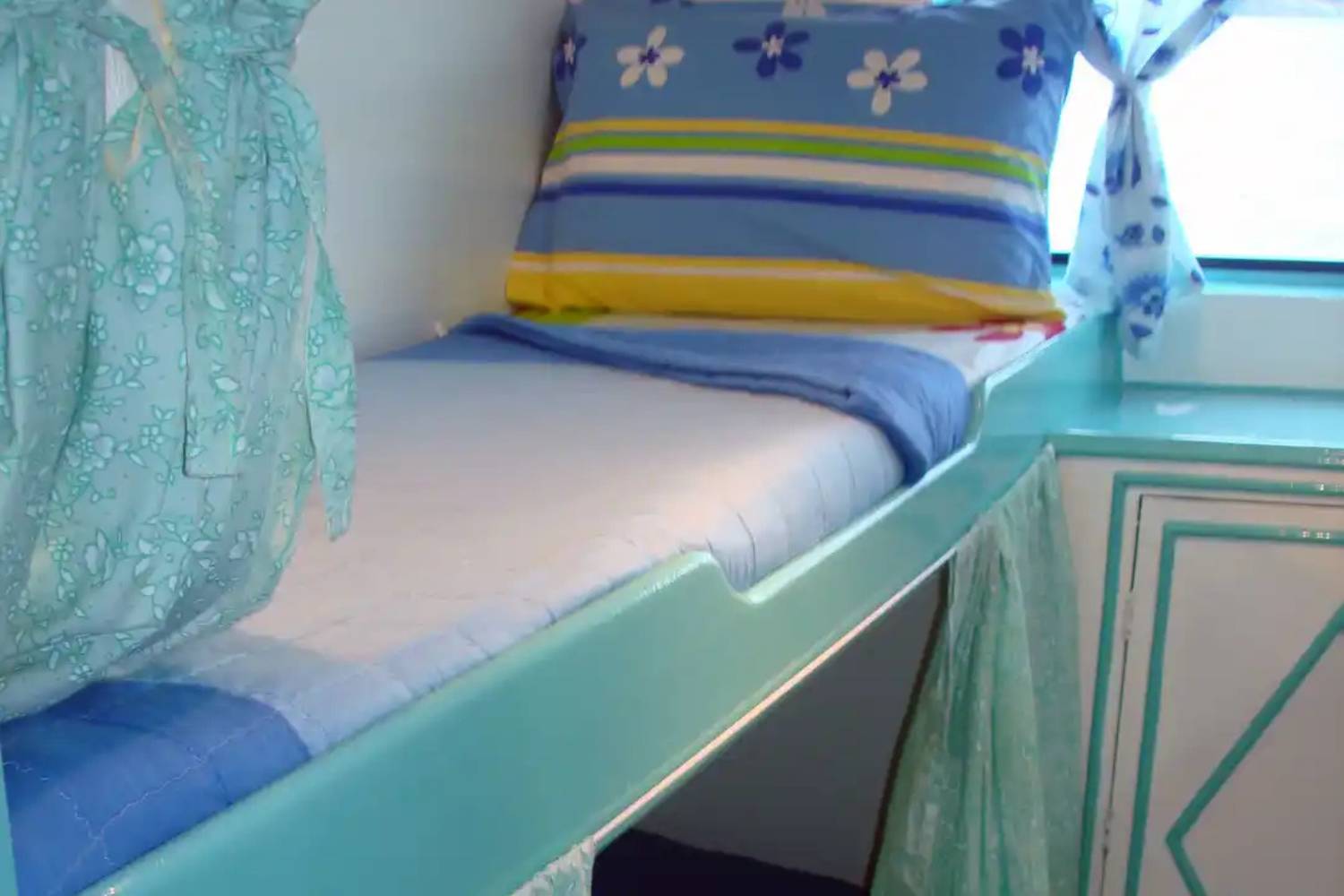 【Thailand】Liveaboard- Dolphin Queen 豪華泰國船潛套票