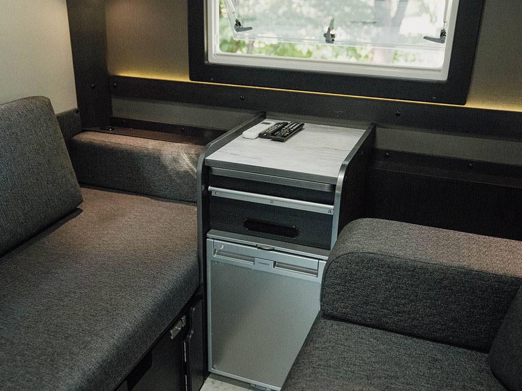 【New Chitose Airport】Japan Hokkaido RV Caravan Rental Experience(DS-TR500 CLH)