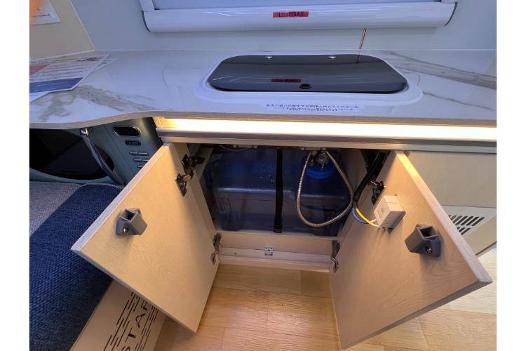 【Tokyo】Japan Rental Caravan RV Road Trip Experience (C-Happy1 Premium)