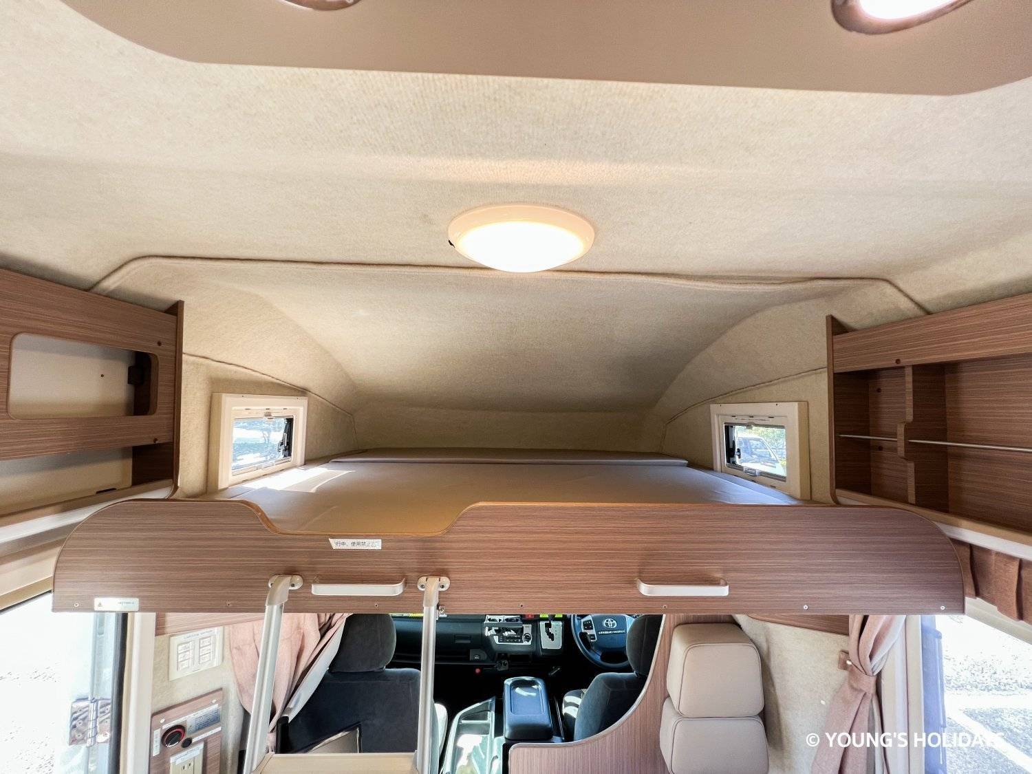 【大阪】日本關西露營車自駕遊租用體驗(C-Robinson771)