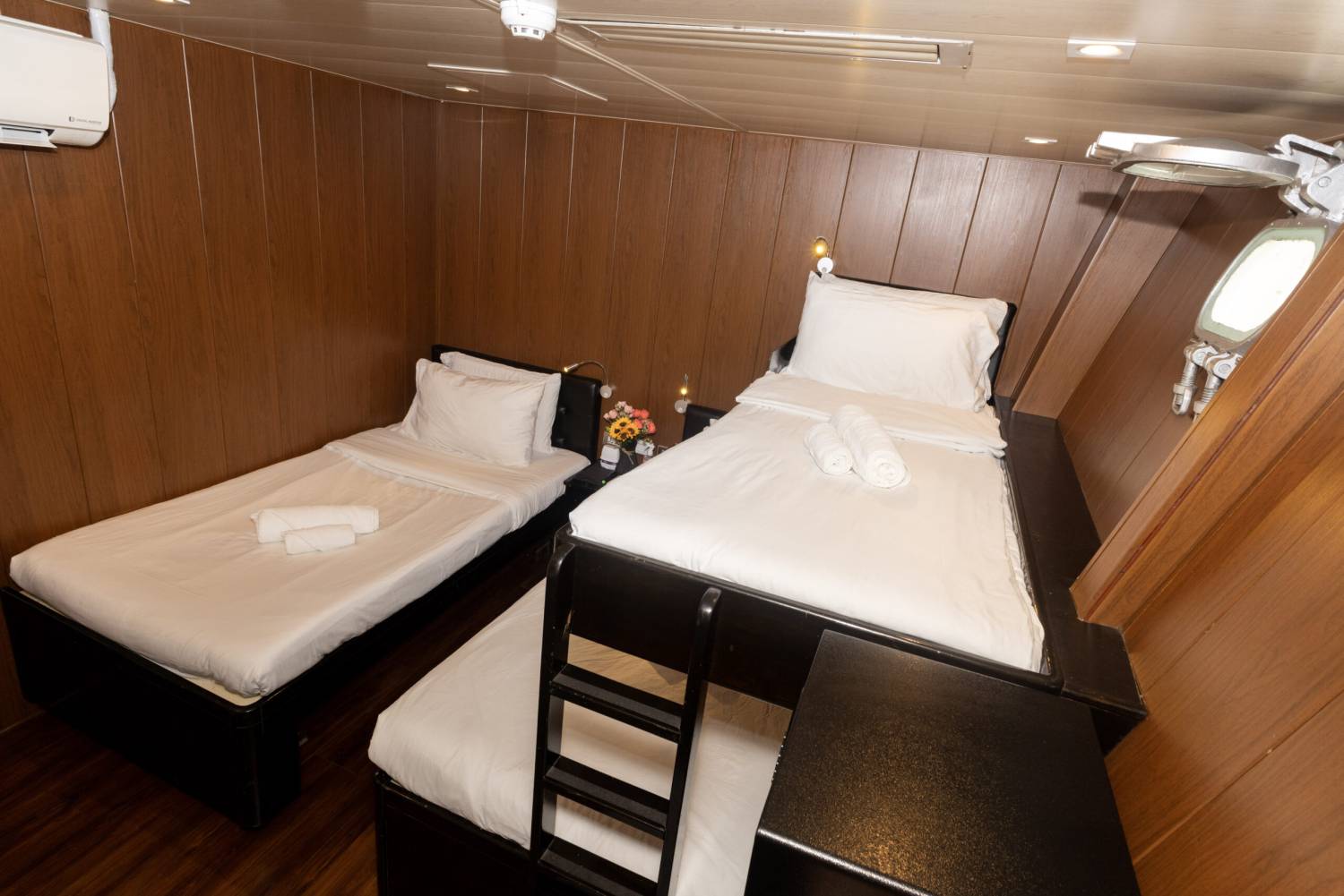 【Tubbataha】Atlantis Dive Resort & Liveaboard - Atlantis Infiniti