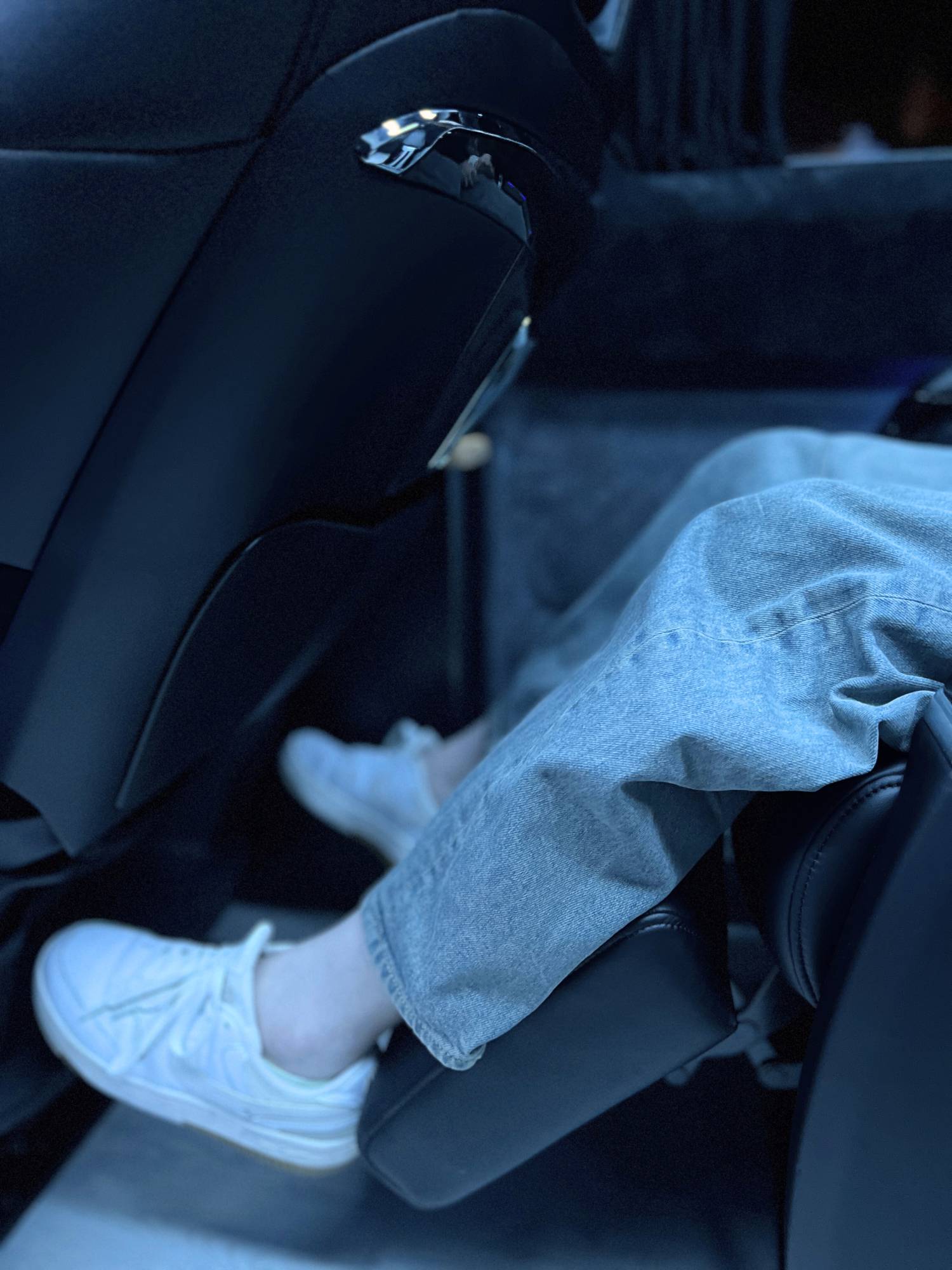 【Tainan Private Car Charter】Tainan 10-Hour Customizable Itinerary: Explore Kenting/Kaohsiung  (4/8 Passenger Vehicle)