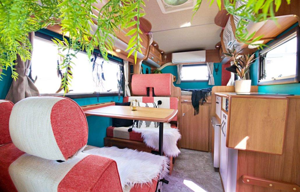 【Tokyo】Japan 6ppl RV Caravan 24 hours Rental Experience (JTM-Dublin)