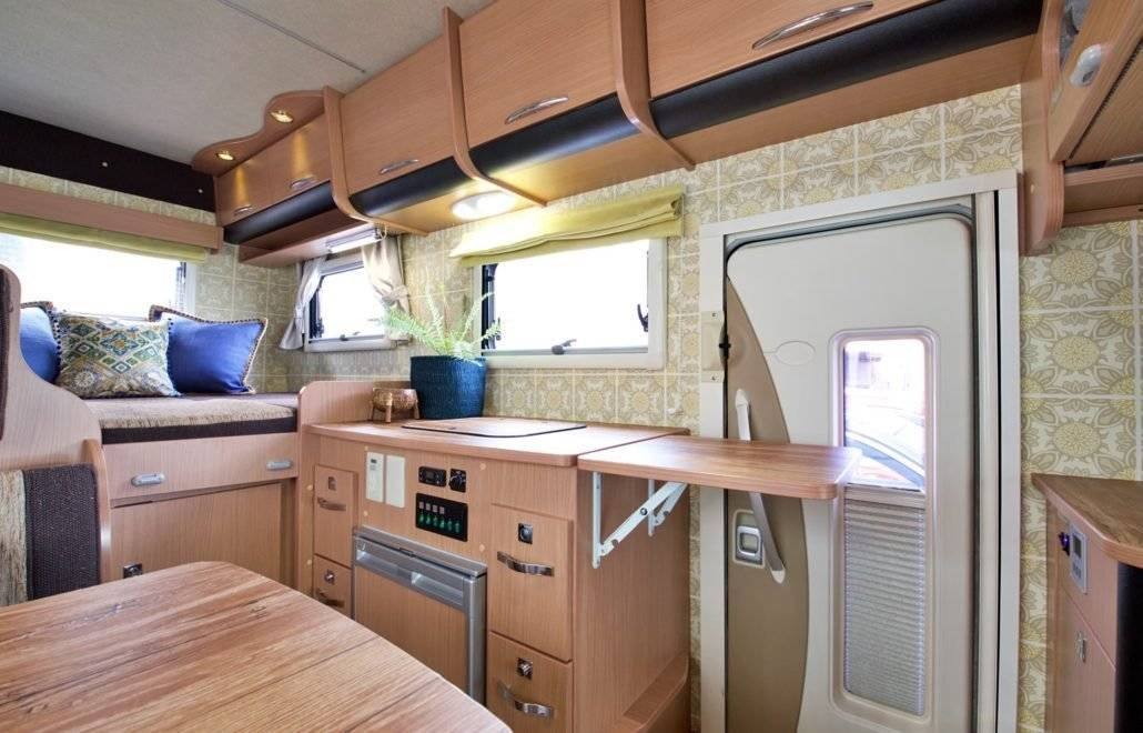 【Tokyo】Japan 6ppl RV Caravan 24 hours Rental Experience(JTM-forest)