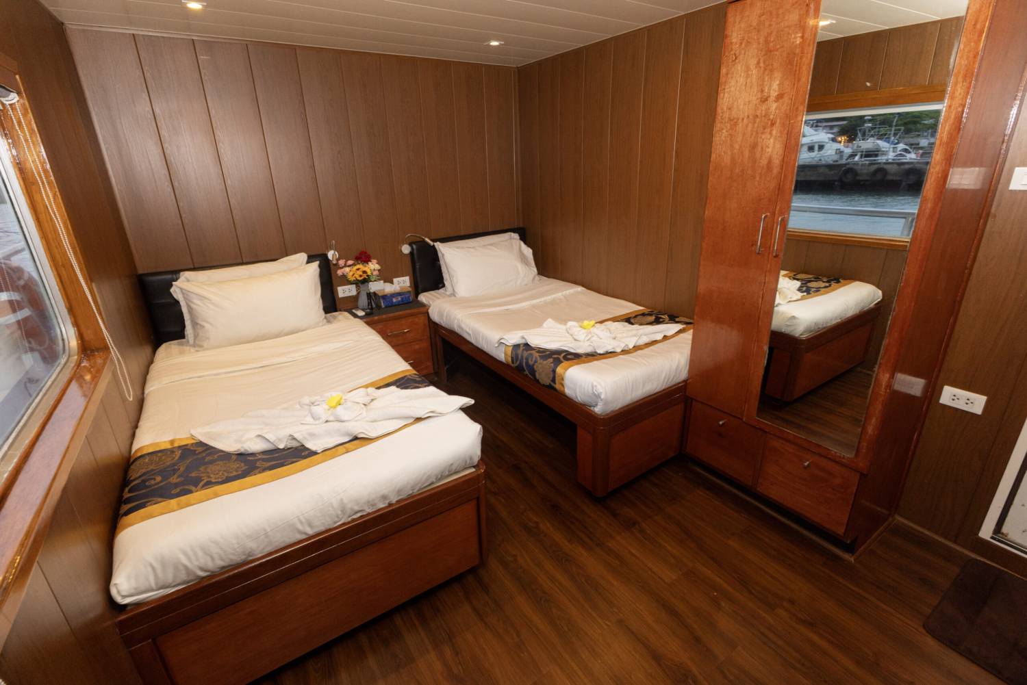 【Tubbataha】Atlantis Dive Resort & Liveaboard - Atlantis Infiniti