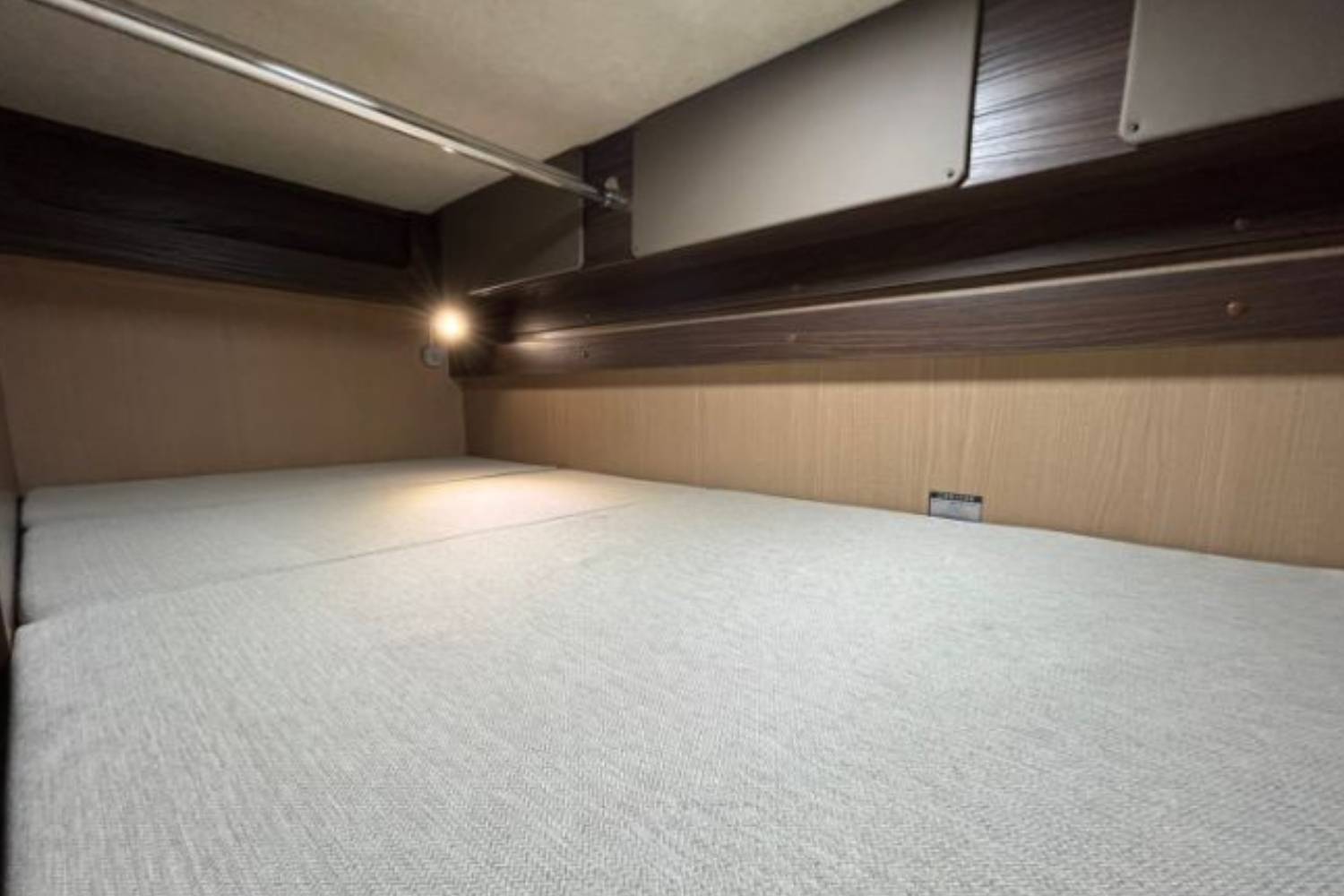 【東京】日本露營車自駕遊租用體驗(Robinson B66)