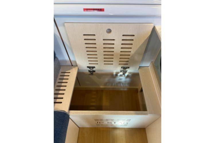 【Tokyo】Japan Rental Caravan RV Road Trip Experience (C-Happy1 Premium)