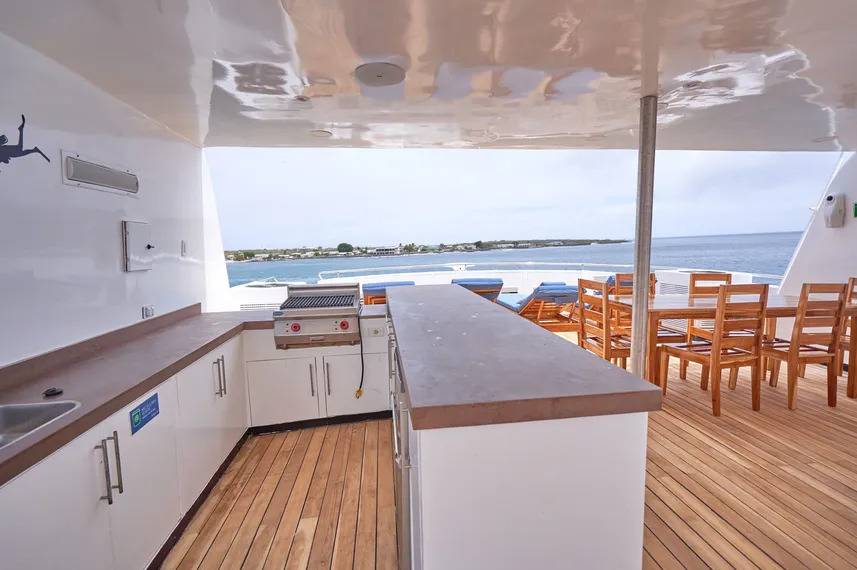 【Ecuador】Liveaboard- Calipso Diving Package