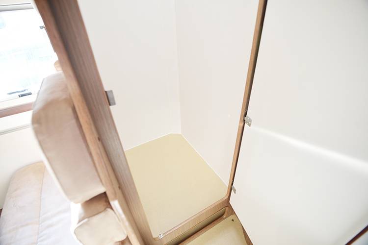 【New Chitose Airport】Japan Hokkaido Caravan Rantal Experience (C-Serengeti)