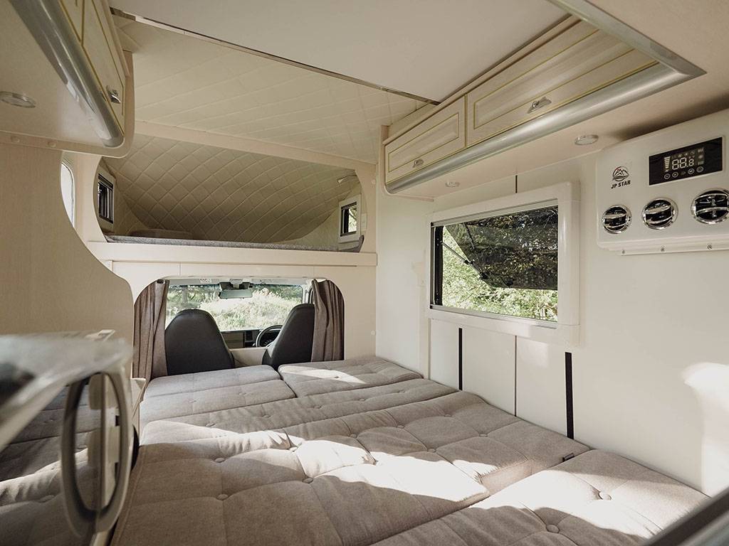 【New Chitose Airport】Japan Hokkaido RV Caravan Rental Experience(DS-Happy1)