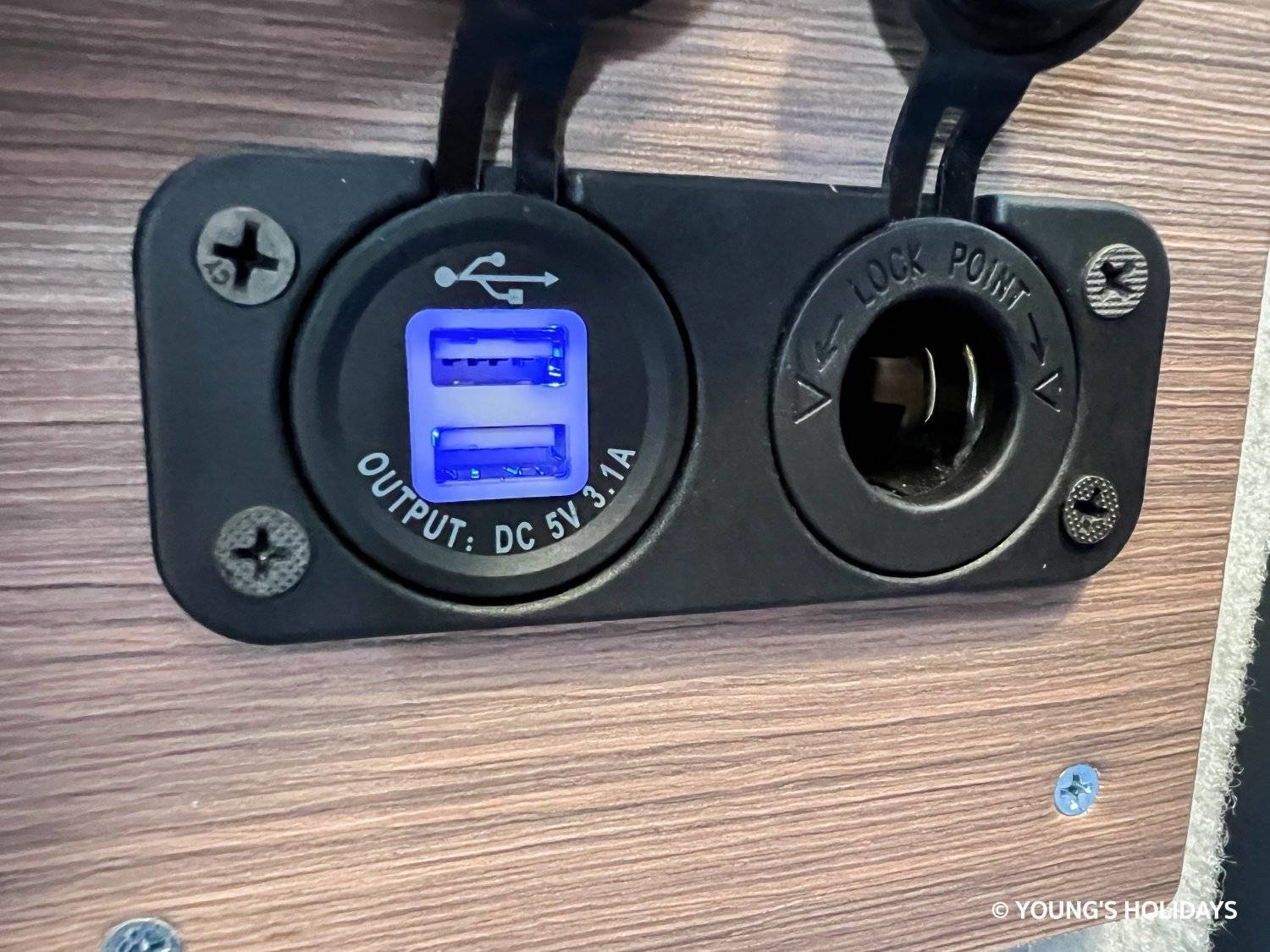 【四國高松】五人日本露營車24小時租用體驗(C-ROBINSON771)