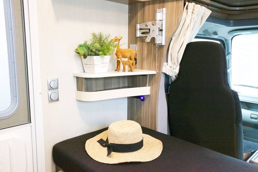 【成田機場】日本東京露營車24小時租用體驗(VT-ZiL 520)