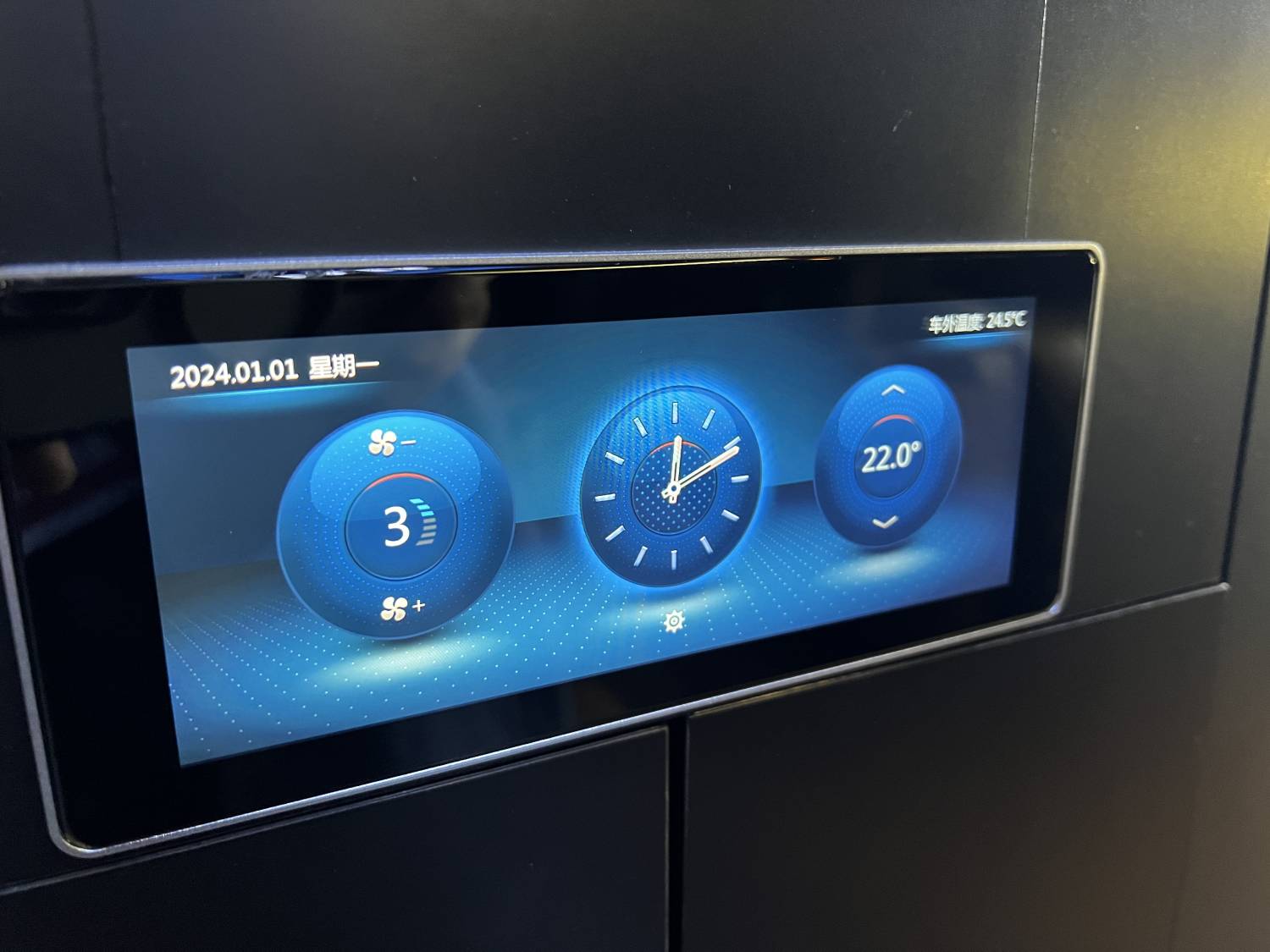 【Tainan Private Car Charter】Tainan 10-Hour Customizable Itinerary: Explore Kenting/Kaohsiung  (4/8 Passenger Vehicle)